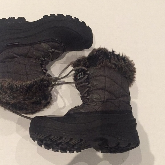 Beautiful winter boots 🥾 - Picture 2 of 12